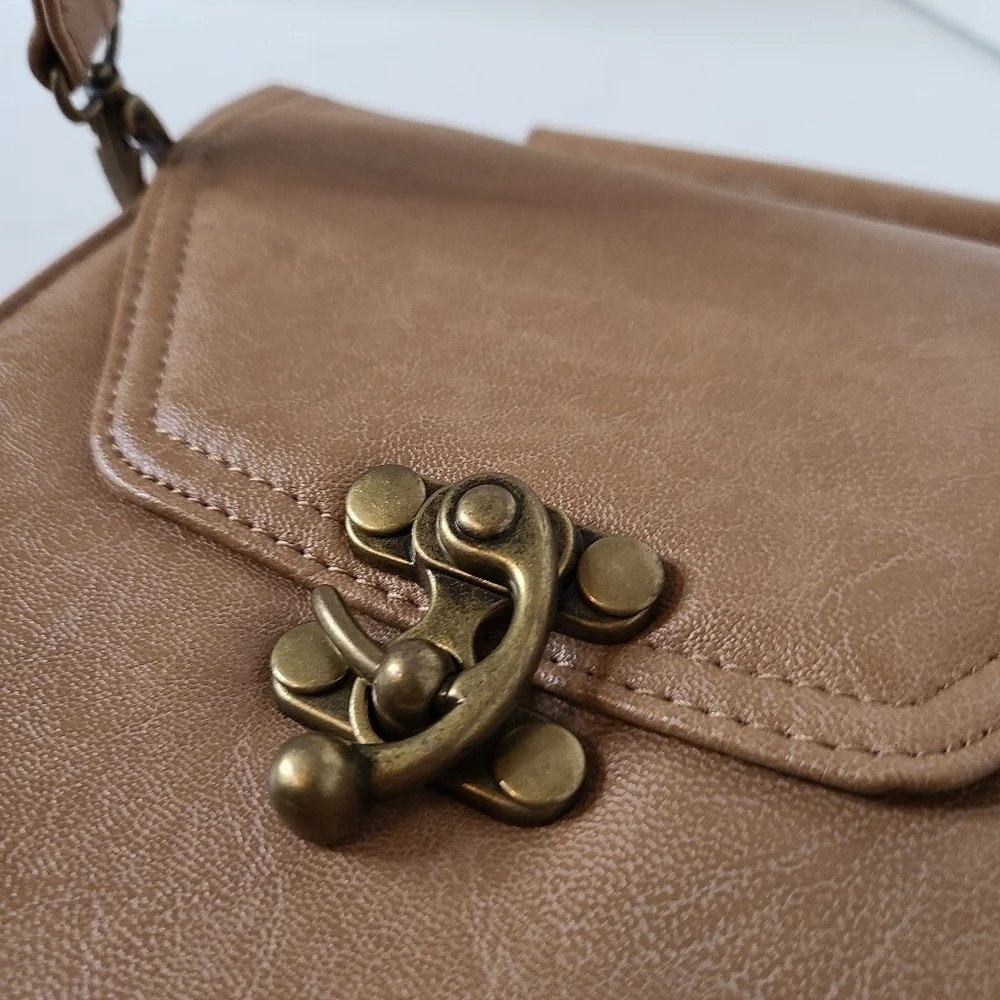 Tan Square Crossbody Bag - Picture 6 of 8